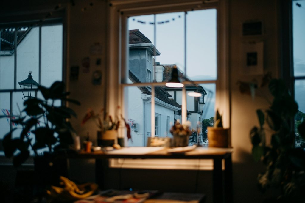What to Expect from a Typical Third-Shift Schedule